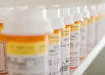 340B hospitals lag behind peers in charity care spending: report